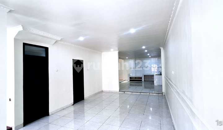 Dijual Rumah Siap Huni Dan Cantik Berlokasi Di PIK Jakarta Utara  2