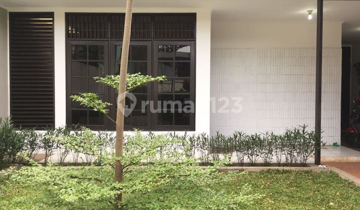 Rumah Lebak Bulus Tengah Kota Harga Murah