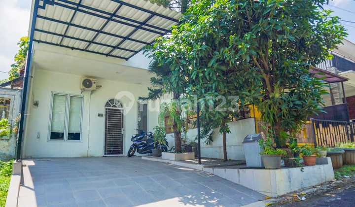 For Quick Sale House in Sentul City Housing Estate 2