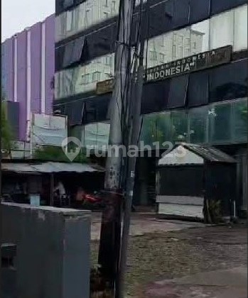Dijual Cepat Gedung 4 Lantai & Harga Nya 71% di Bawah NJOP