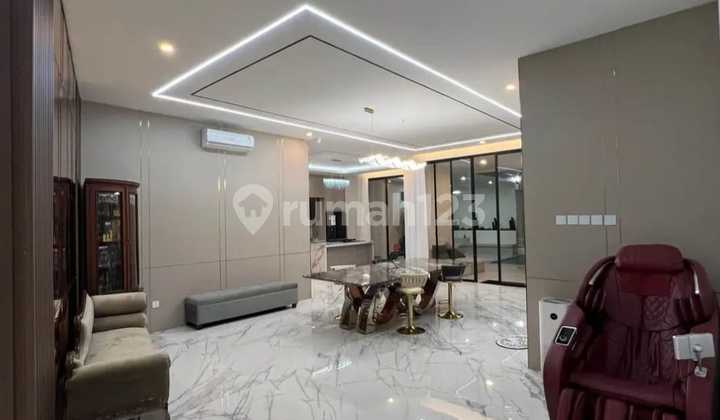 Dijual Murah Rumah Mewah Luxury Area Veteran Jakarta Selatan. 2