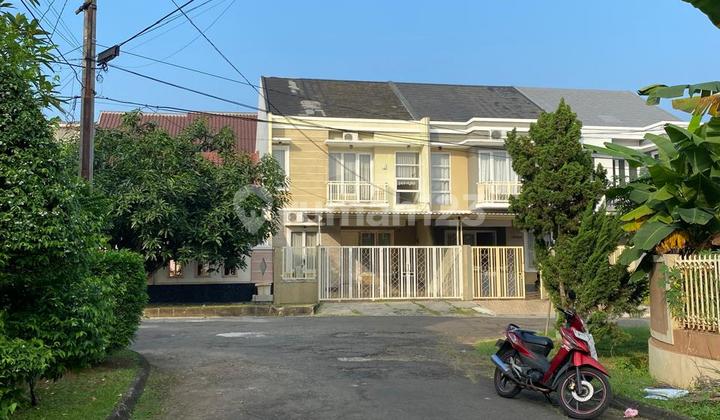 DIJUAL - Rumah HOOK Nyaman & Luas di Villa Melati Mas 2