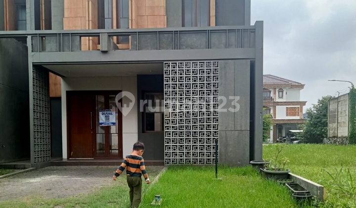 Dijual Cepat Rumah Bagus Terawat 2 Lantai di Sutra Alba Sutra Renata Alam Sutera, Tangerang Selatan
