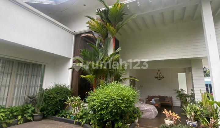 Rumah Bagus 2 Lantai Ada Kolam Renang di Pejaten Barat, Jakarta Selatan