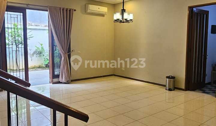 Dijual Murah Rumah 2 Lantai Full Furnish Di Moderland Tangerang Dijual Murah Rumah 2 Lantai Full Furnish Di Moderland Tangerang