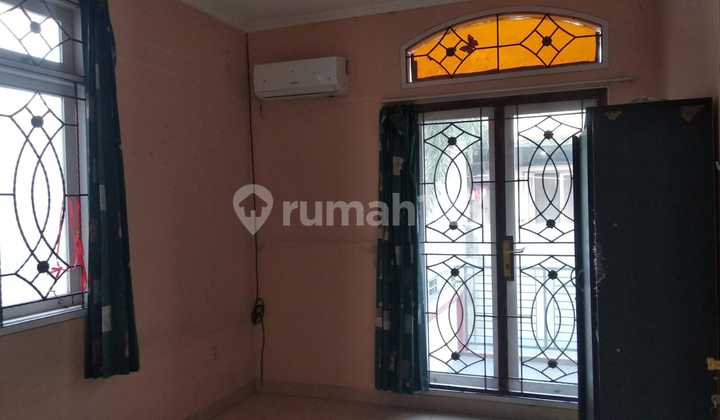Dijual Murah Rumah 2 Lantai di Beverly Hils Duta Garden Kota Tangerang 2
