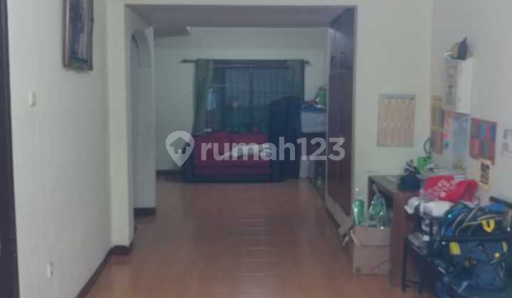 Rumah, 2 Lantai, SHM, di Mampang Prapatan 2