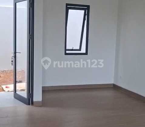 Nice Rental House & Strategic Location in BSD, South Tangerang Nice Rental House & Strategic Location in BSD, South Tangerang