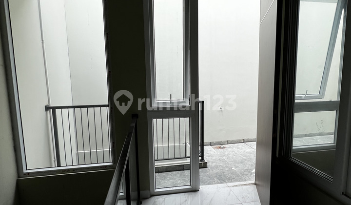 Ready to Occupy, House, 2 Floors, SHM, in Melati Mas 2