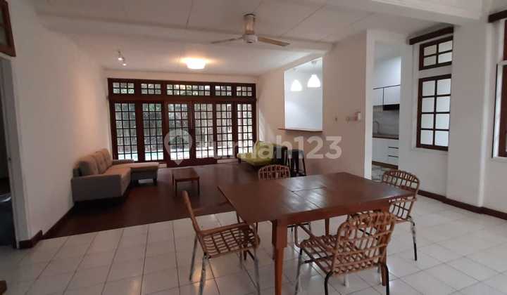 Siap Huni, Rumah, 2 Lantai, SHM, Dekat Akses MRT, di Cilandak 2