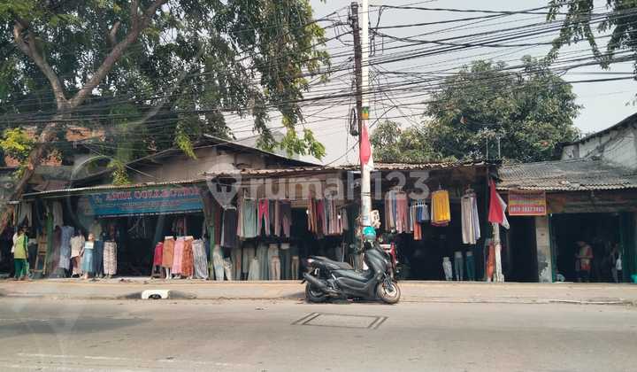For Quick Sale: Shop House on Main Road Plumpang Semper with Price Below Market Value 2