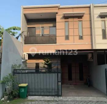 For Sale Move-in Ready House in Rawamangun Complex, East Jakarta