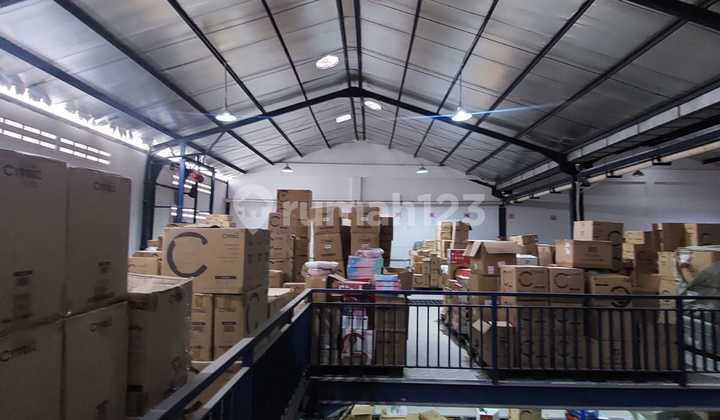Warehouse and 4.5-Story Office For Quick Sale in Sunter, North Jakarta Warehouse and 4.5-Story Office For Quick Sale in Sunter, North Jakarta