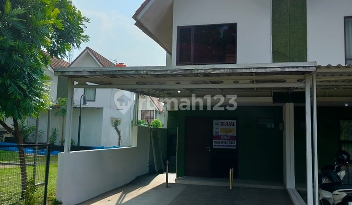 Rumah Hook Murah, Bagus, 2 Lantai Dalam Cluster Vida Kota Bekasi