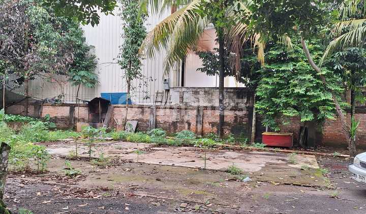 For Sale: Very Strategic Location Land Near MM2100 Area For Sale: Very Strategic Location Land Near MM2100 Area