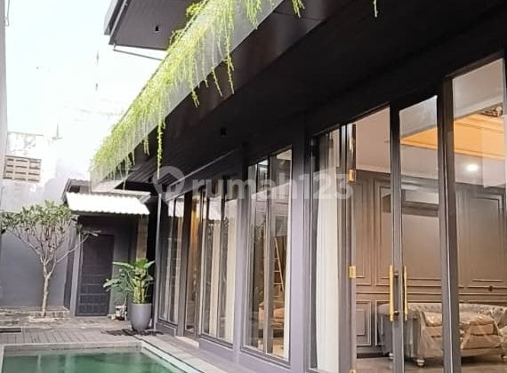 Rumah Mewah Baru, Komplek Billymoon Pondok Kelapa, Jakarta Timur Rumah Mewah Baru, Komplek Billymoon Pondok Kelapa, Jakarta Timur