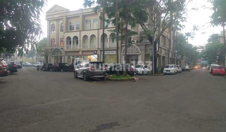 For Rent, Ready-to-Occupy Shop House in Grand Galaxy, South Bekasi