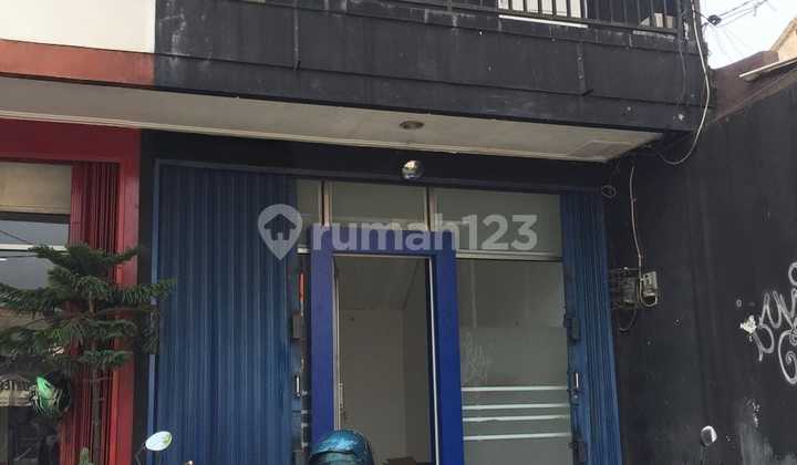 For Rent: 2½-Story Shop House Ready for Use in Pondok Kelapa, East Jakarta 2