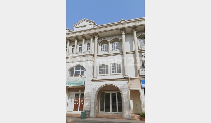 For Rent: Galaxy 3-Story Shophouse in RGM Block, West Pulo Sirih Street For Rent: Galaxy 3-Story Shophouse in RGM Block, West Pulo Sirih Street