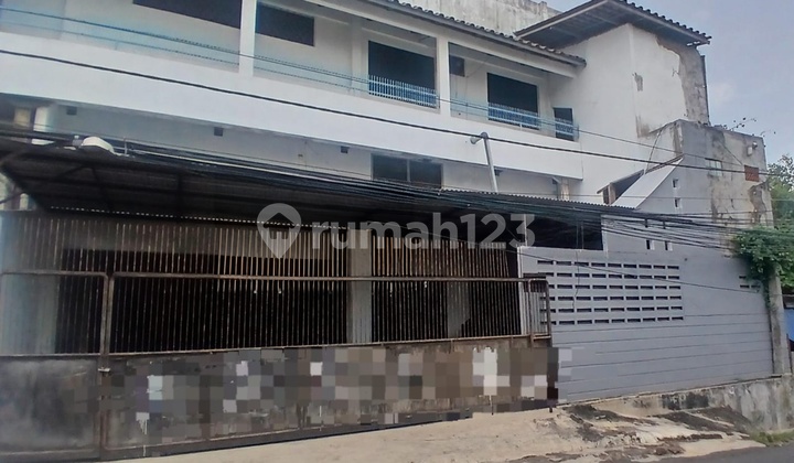 Gedung Olahraga, Cocok untuk Gudang Siap Pakai, di Kec Jatinegara