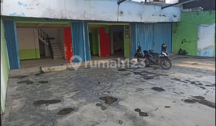 For rent: attached shop house on Pekayon main road, Bekasi