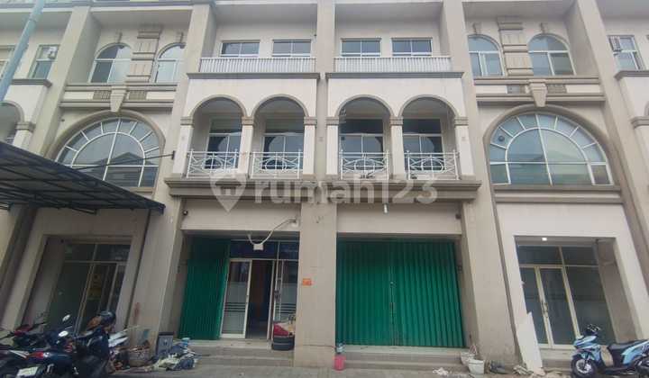 For Rent Connected Shophouses In Grand Galaxy, Bekasi