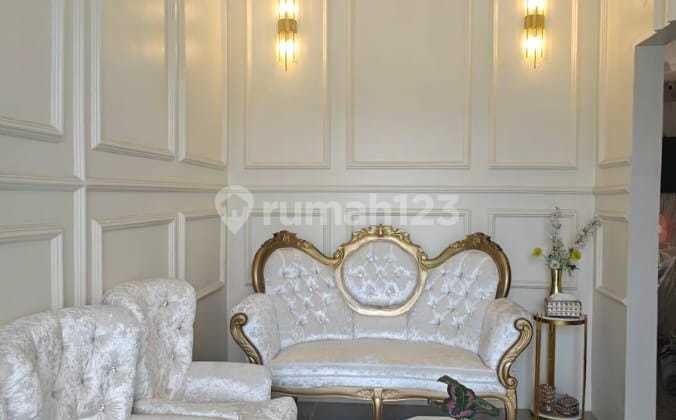 Rumah Mewah Strategis di Jakarta Timur- Kemewahan, Kenyamanan, dan Konektivitas 2