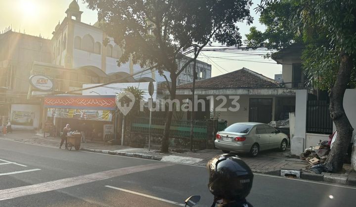 Rumah lokasi strategis di Jakarta Selatan 2