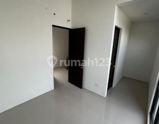 Dijual Rumah Citra Garden Puri Cluster Denza Non Furnished SHM Fasilitas Eksklusif Kawasan Strategis di Jakarta Barat 2