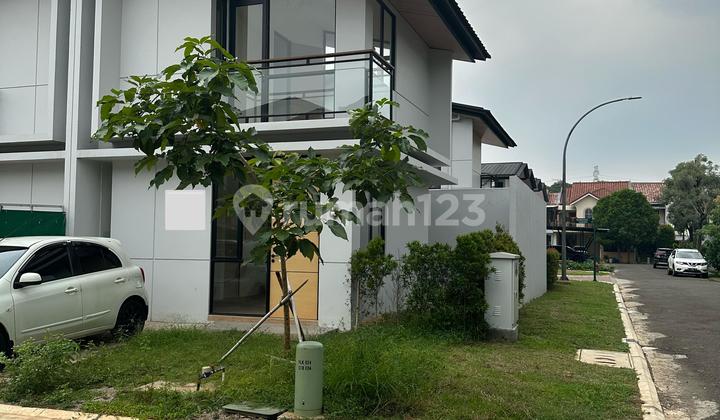 Dijual Rumah Cendana Icon Premier 2 Kamar Tidur Lokasi Paling Strategis Samping Tol dengan Design Keren, Stylish dan Modern di Karawaci