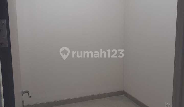 For Sale 2 Bedroom Apartment in Menara Jakarta Tower, Good Unit, Semi Furnished (al7) 2