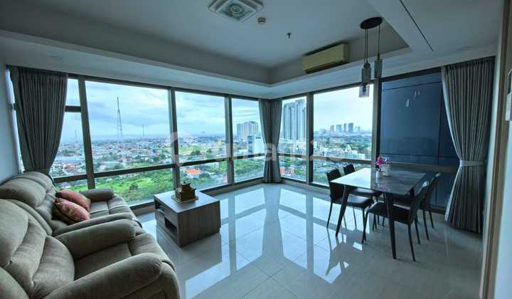APARTEMEN PRIVATE LIFT LA RIZ MANSION LANTAI 2