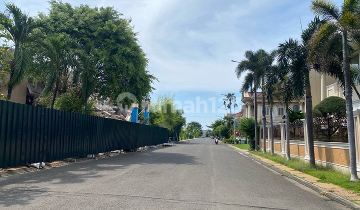 Prime Land with Commercial Permit