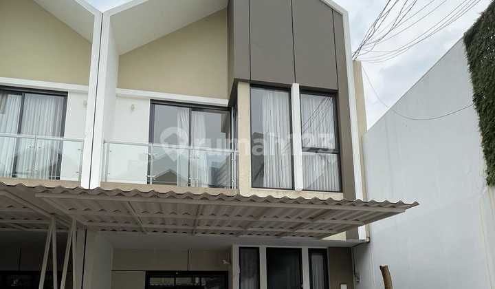 Neat 2-Story House Ready to Occupy in Cilangkap, East Jakarta