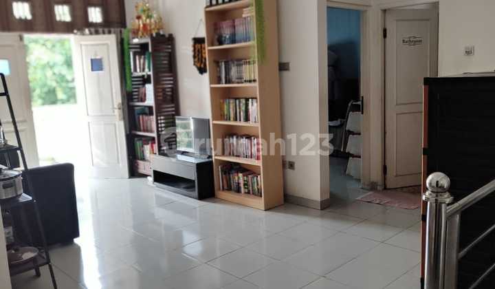 Sell House Hook Position Inside Complex in Kelapa Dua Cimanggis 2