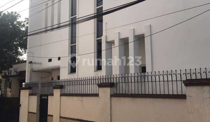 Jual/sewa Rumah 2 Lantai Di Cipayung Jakarta Timur