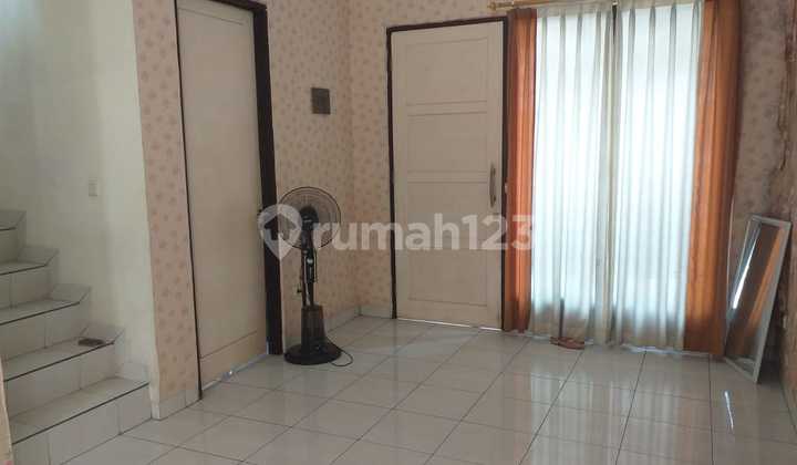 Rumah 2 Lantai Di Hook Legenda Wisata Cibubur 2