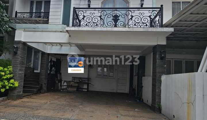 Jual Rumah Rapih Siap Huni Ada Pool Pribadi di Mahogany Cibubur Jual Rumah Rapih Siap Huni Ada Pool Pribadi di Mahogany Cibubur