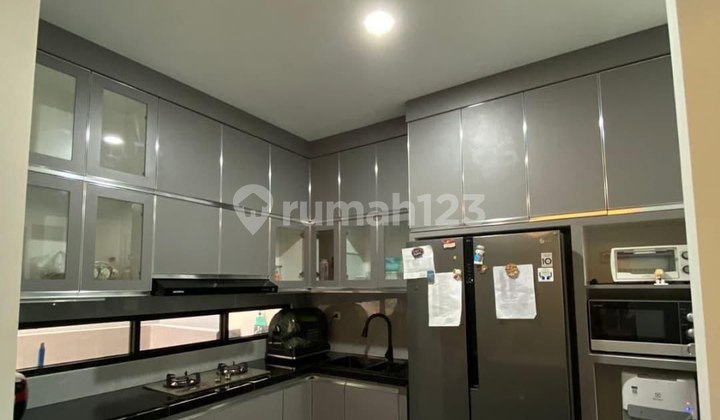 Rumah Cantik 2 Lantai Siap Huni di Seruni Hills Kranggan Cibubur 2