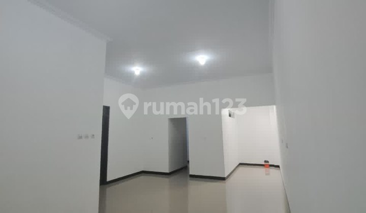 Disewakan Rumah Cantik dan Rapi Siap Huni di Pondok Cibubur 2