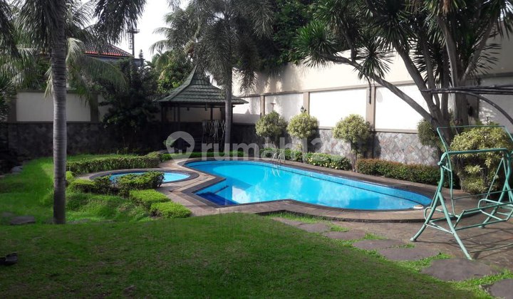 Di Jual Rumah Rapi di Bukit Permai di Lengkapi dengan Kolan Renang 2