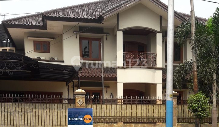 Di Jual Rumah Rapi di Bukit Permai di Lengkapi dengan Kolan Renang