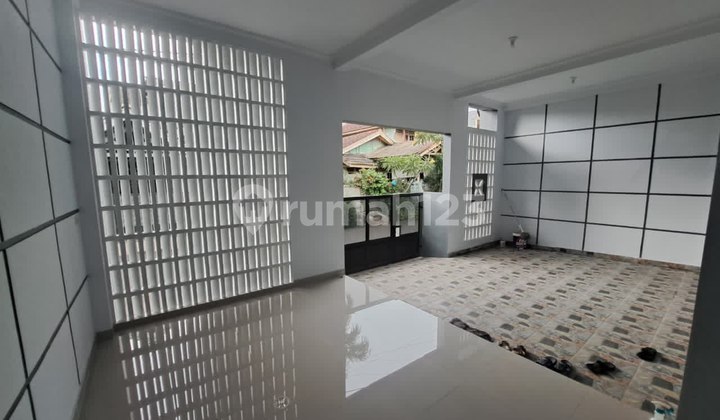For Rent: Beautiful and Neat House Ready to Occupied in Pondok Cibubur.
