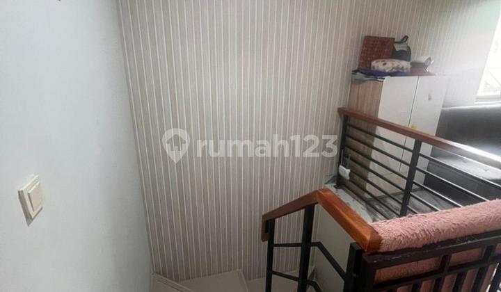 Dijual Rumah Siap Huni 3 Lantai Di Premier Estate 3 Cibuburdengan Suasana Lingkungan Hijau  2