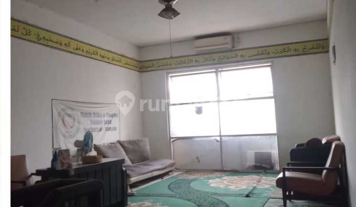 For Sale: A Busy and Strategic Location Shop House in Raffles Hills Cibubur 2