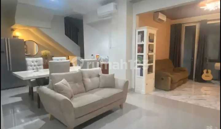 For Sale 2-Story House in Kota Wisata Cibubur 2