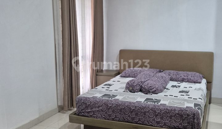 Di Jual Rumah Asri Rapih Semi Furnish , Hook Di Citra Gran Cibubur 2