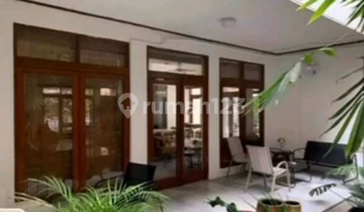 Dijual Rumah Cantik Cipete Kebayoran Baru