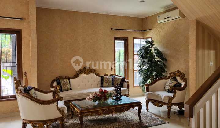 Dijual Cepat Rumah Puri Sriwedari Dekat Tol Cibubur Semi Furnish 2