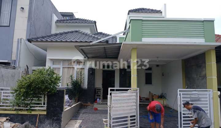 Di Jual Rumah Siap Huni Di Sakura Regency Jatiasih Bekasi Di Jual Rumah Siap Huni Di Sakura Regency Jatiasih Bekasi